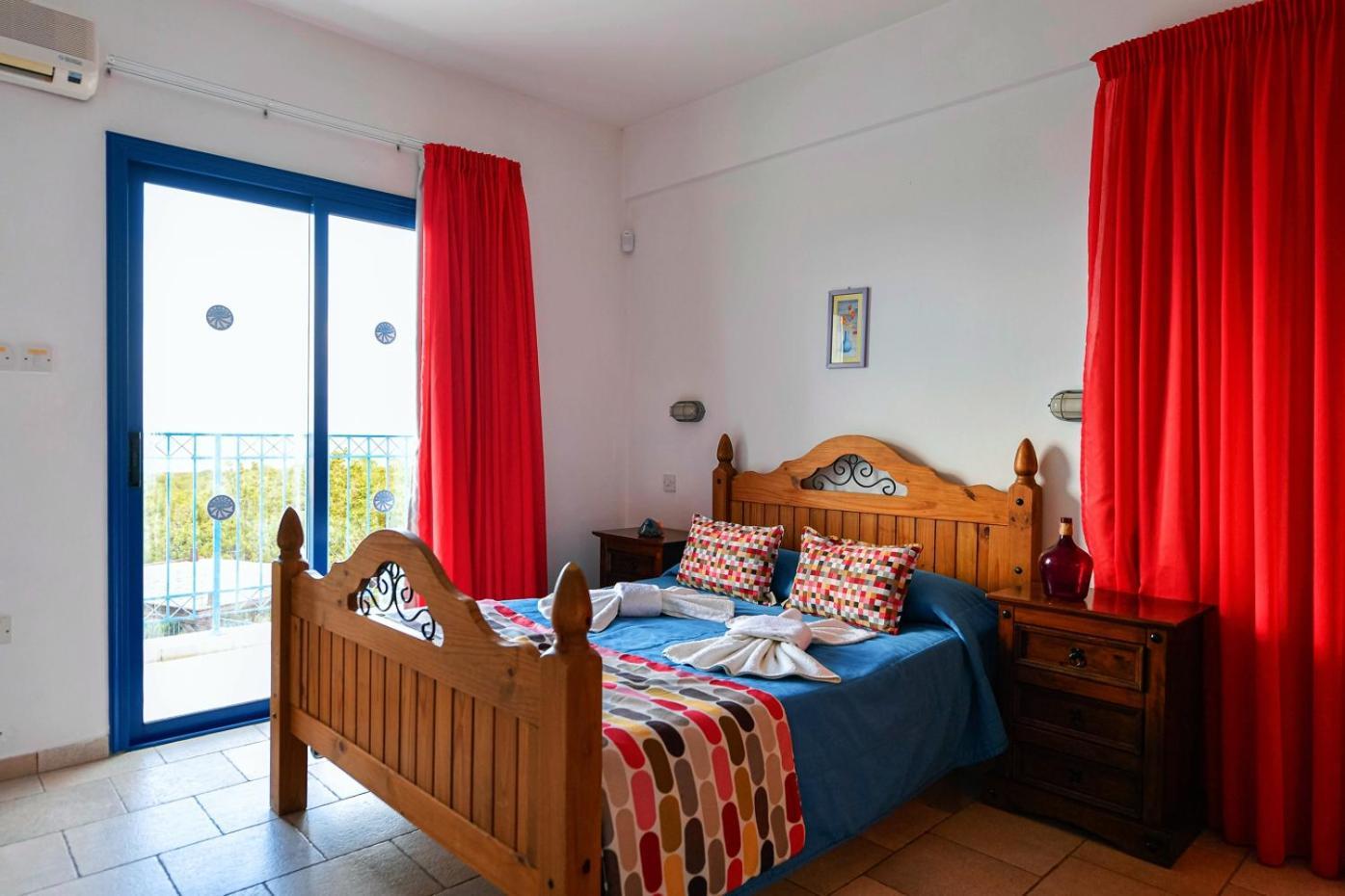 Azzurro Holiday Villas Peyia Ngoại thất bức ảnh