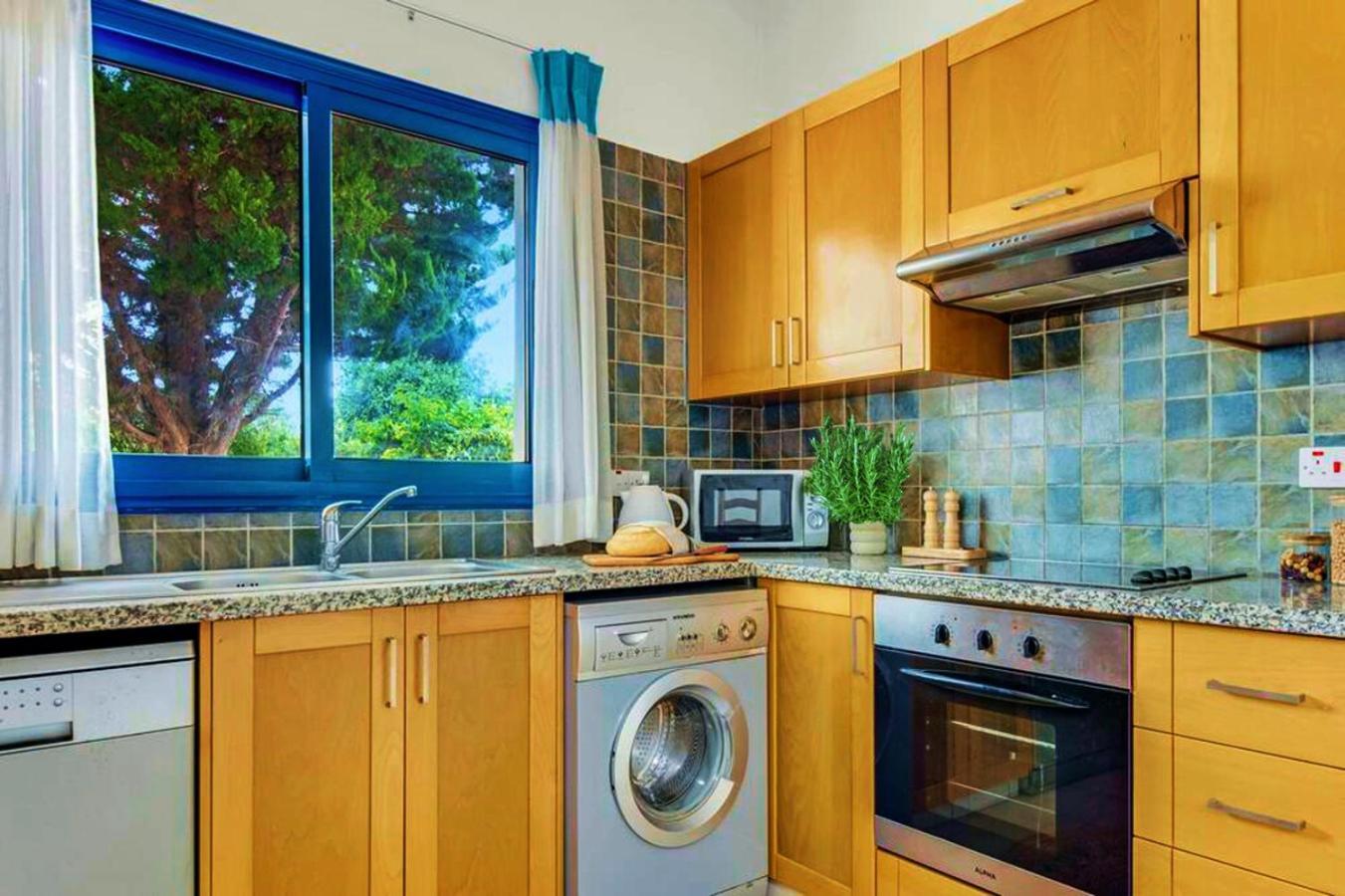 Azzurro Holiday Villas Peyia Ngoại thất bức ảnh