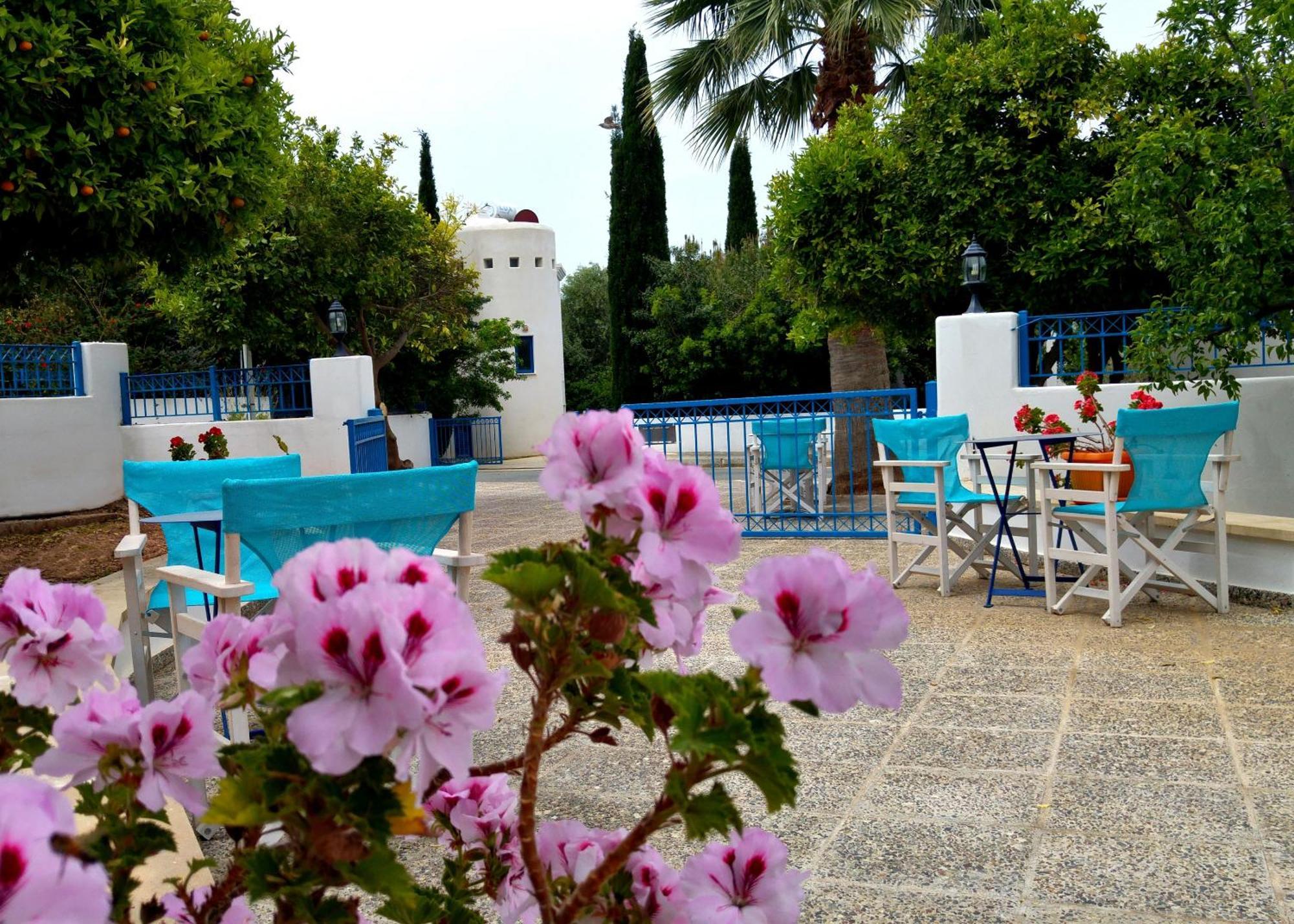 Azzurro Holiday Villas Peyia Ngoại thất bức ảnh